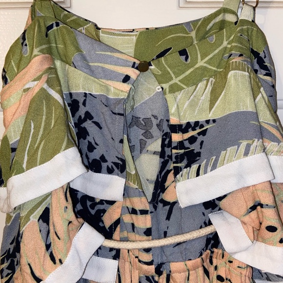 MINKPINK Green Leafs Spaghetti Strap Romper - Picture 6 of 8